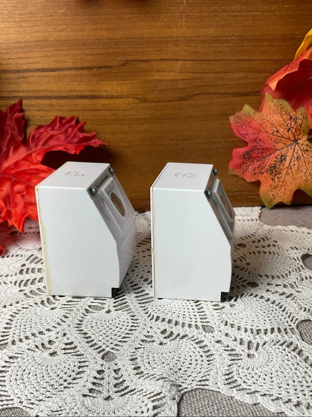 Vintage Westinghouse Washer & Dryer Salt & Pepper Shakers MCM Laundry Twins